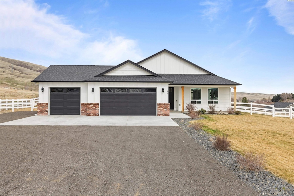 Sold $679,900