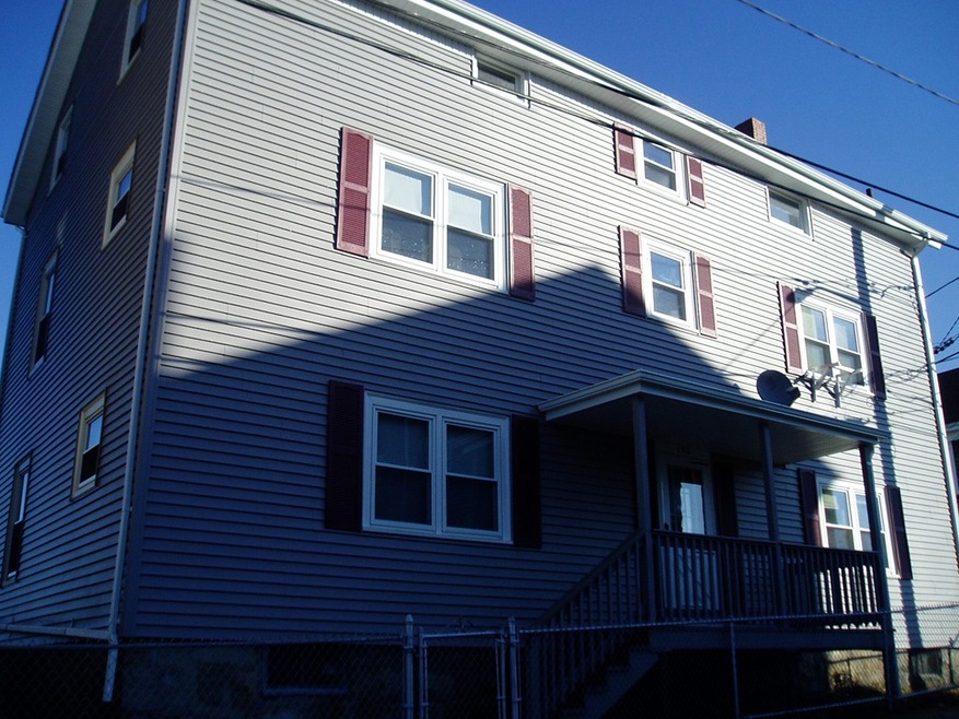 132 Hall St unit 1W, Fall River, MA 02724 - photo 1