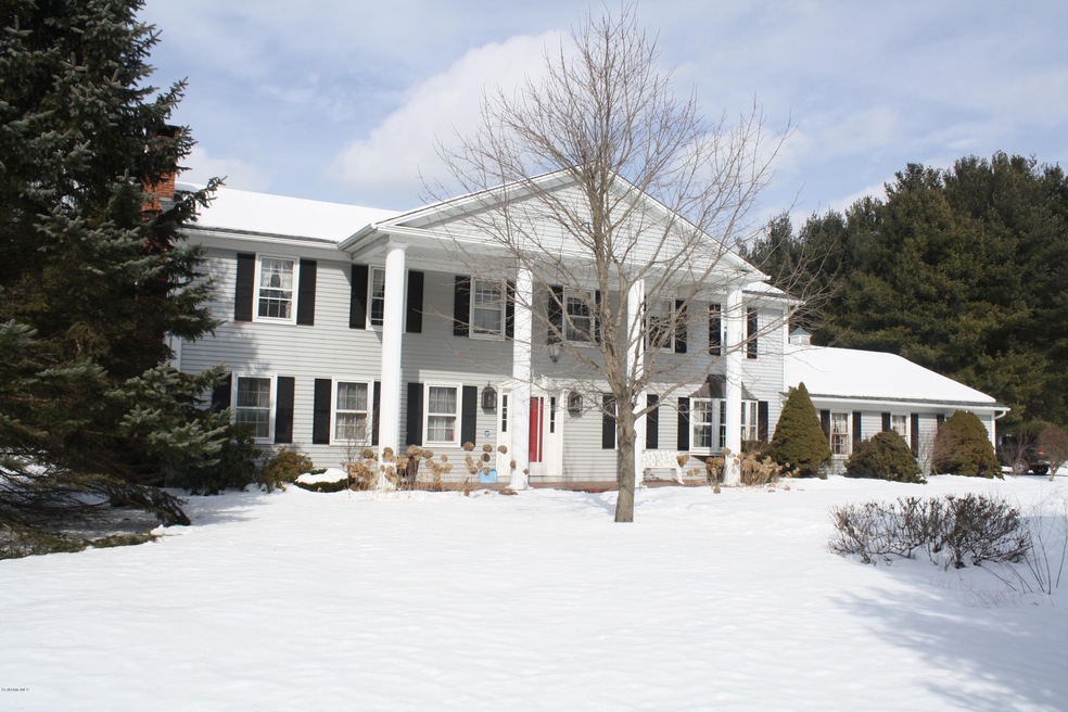 678 S Egremont Rd, Great Barrington, MA 01230 - photo 1