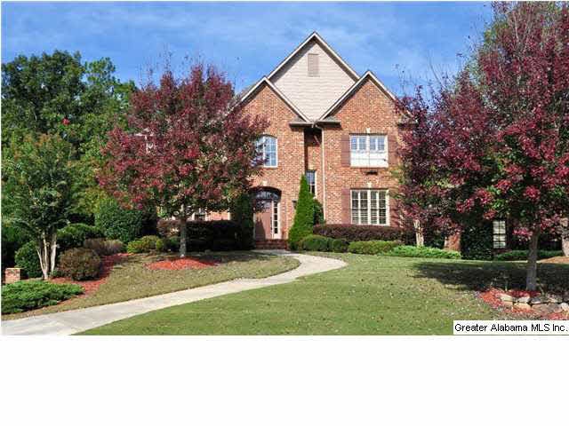 Beautiful front elevation, well landscaped lot