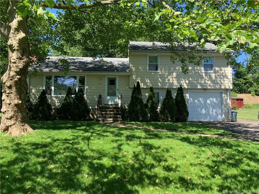 115 Barton Dr, Stratford, CT 06614 - photo 1