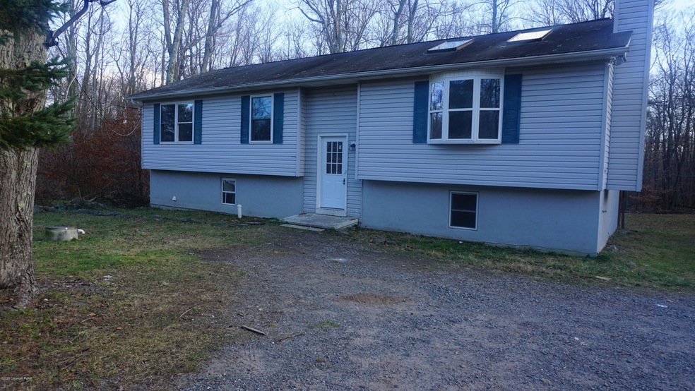 1533 Black Birch Way, Tobyhanna, PA 18466 - photo 1