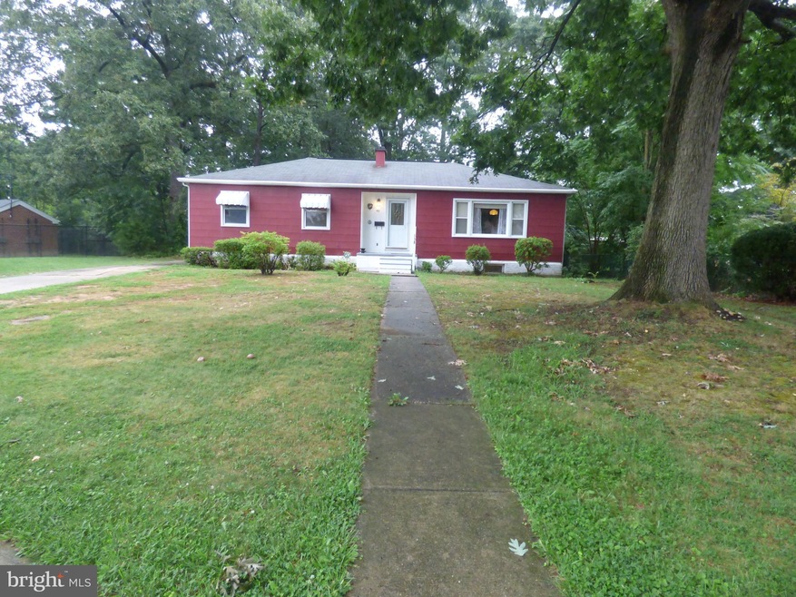 971 Homberg Ave, Essex, MD 21221 - photo 1