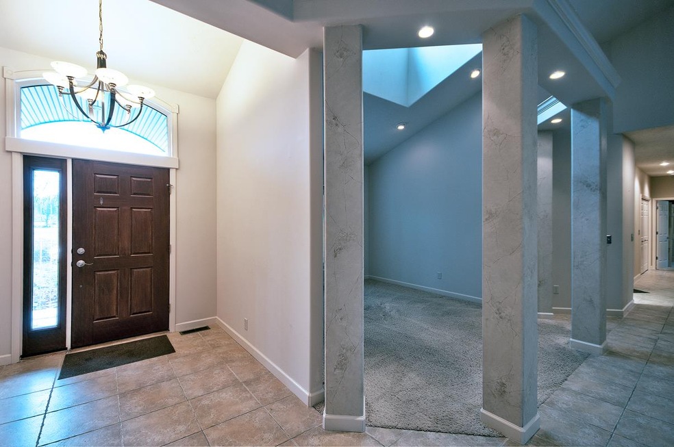 23288 Bluff Crest Dr, Elkhart, IN 46516 - photo 1