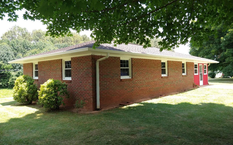 3213 Lower Cartecay Rd, Ellijay, GA 30536 - photo 1