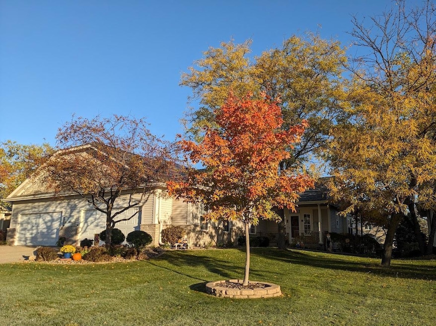 14421 Freesia Way, Saint Paul, MN 55124 - photo 1