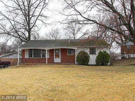 312 Yorknolls Dr, Capitol Heights, MD 20743 - photo 1