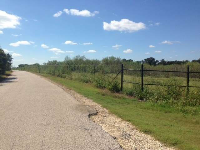 County Road 491 in front of tracts 2-6