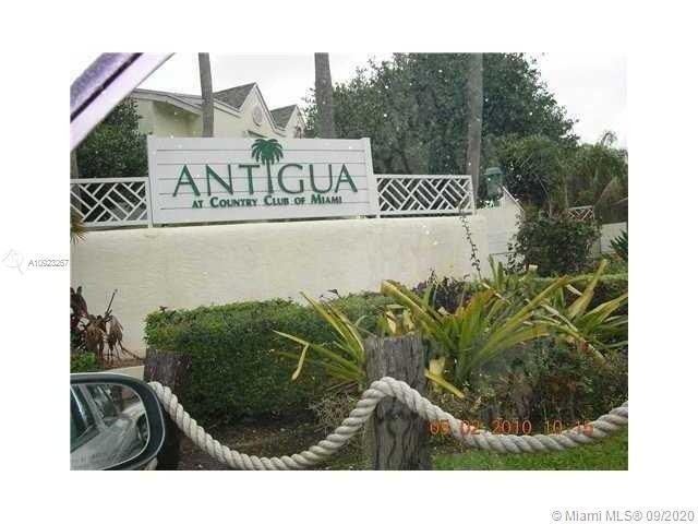 17565 NW 67th Place unit P8, Hialeah, FL 33015 - photo 1