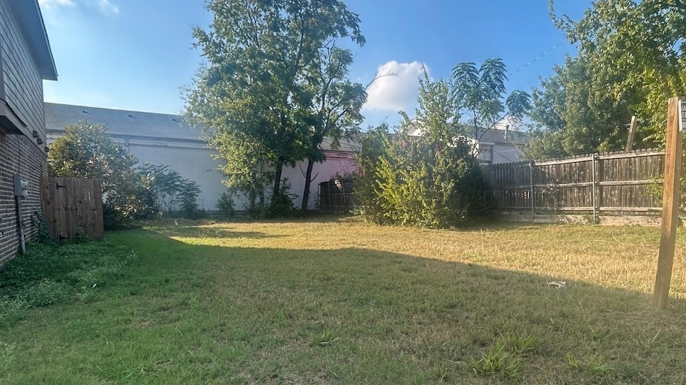 4811 Silver Ave, Dallas, TX 75223 - photo 1