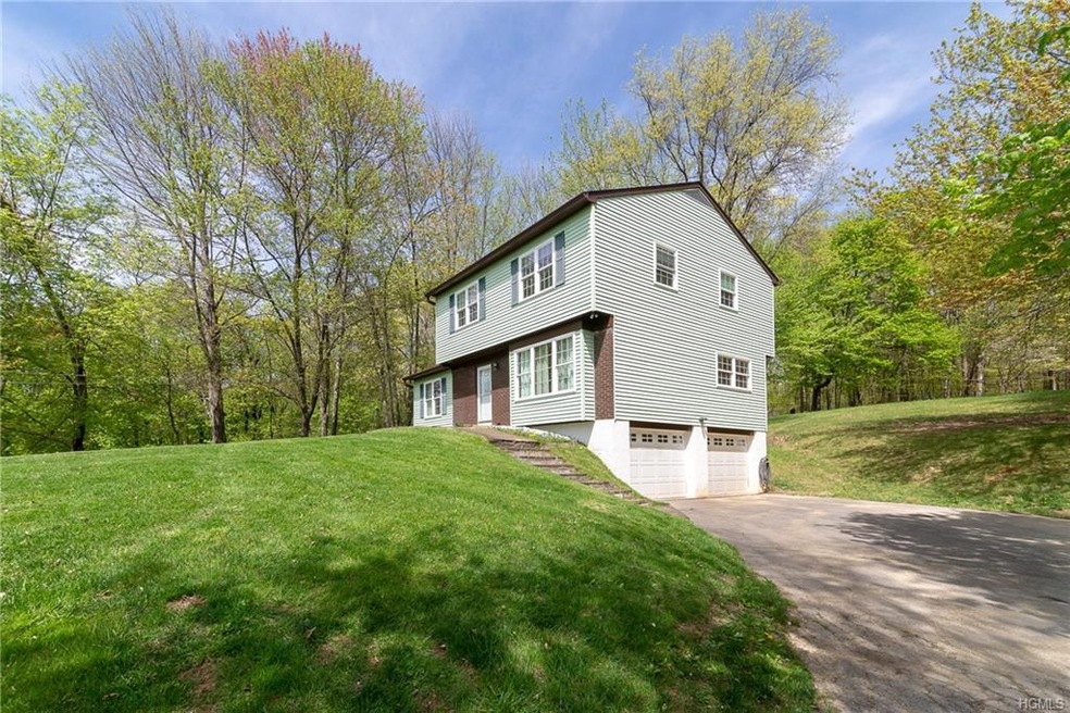 83 Chelsea Rd, Wappingers Falls, NY 12590 - photo 1