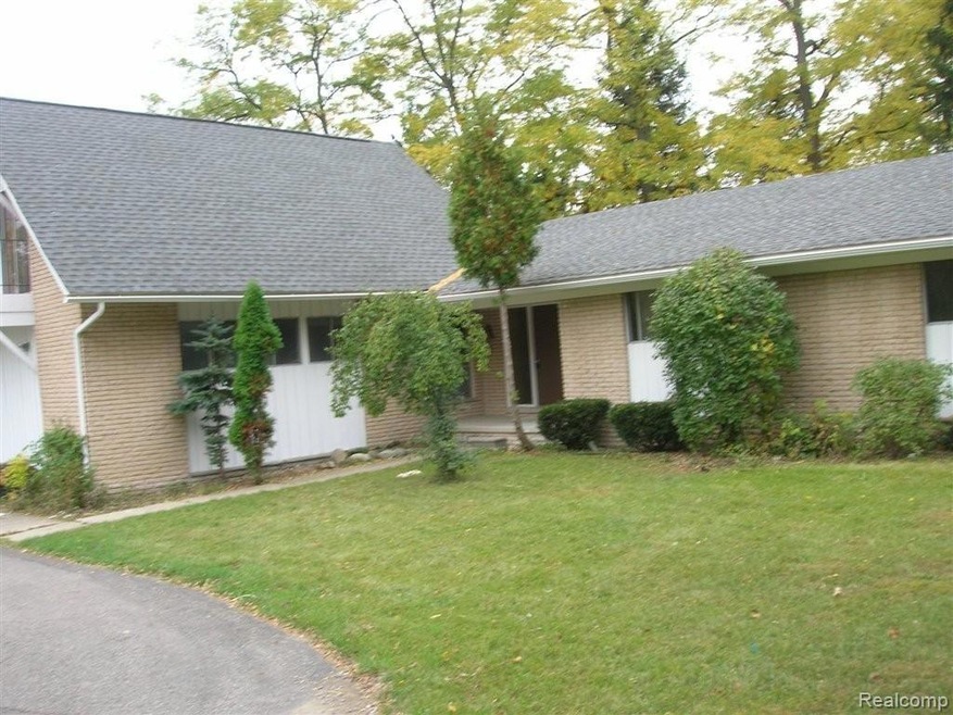7000 INKSTER 011.JPG