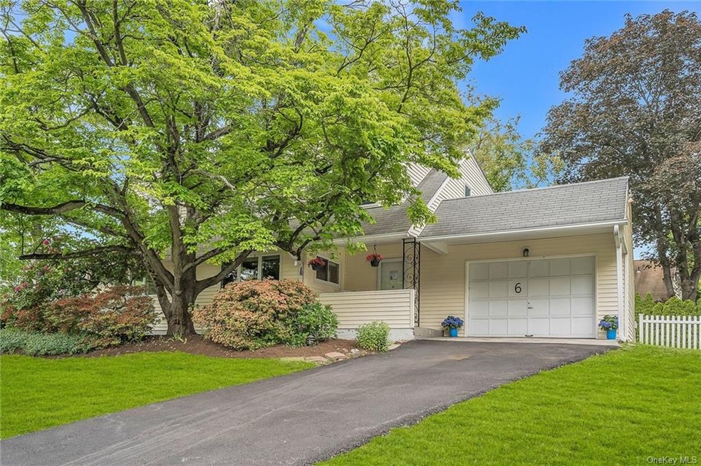 6 Lee Ln, Rye Brook, NY 10573 - photo 1