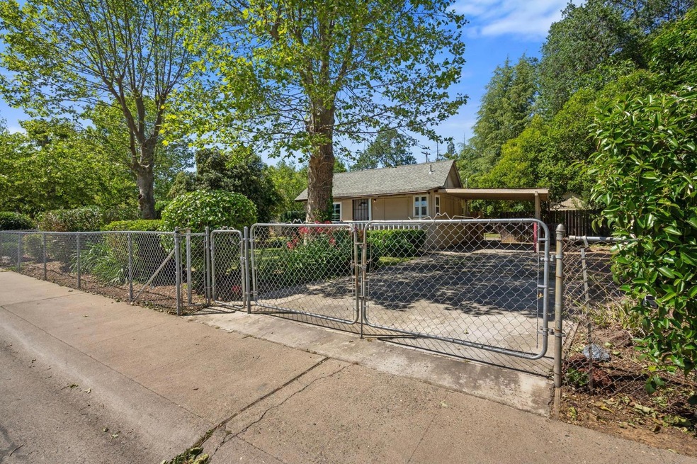 Sold $305,000 • Co-Listing Agent