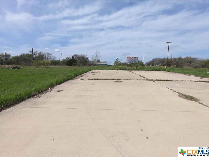 6620 N General Bruce Dr, Temple, TX 76501 - photo 1