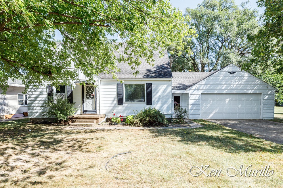 216 N Locust-1