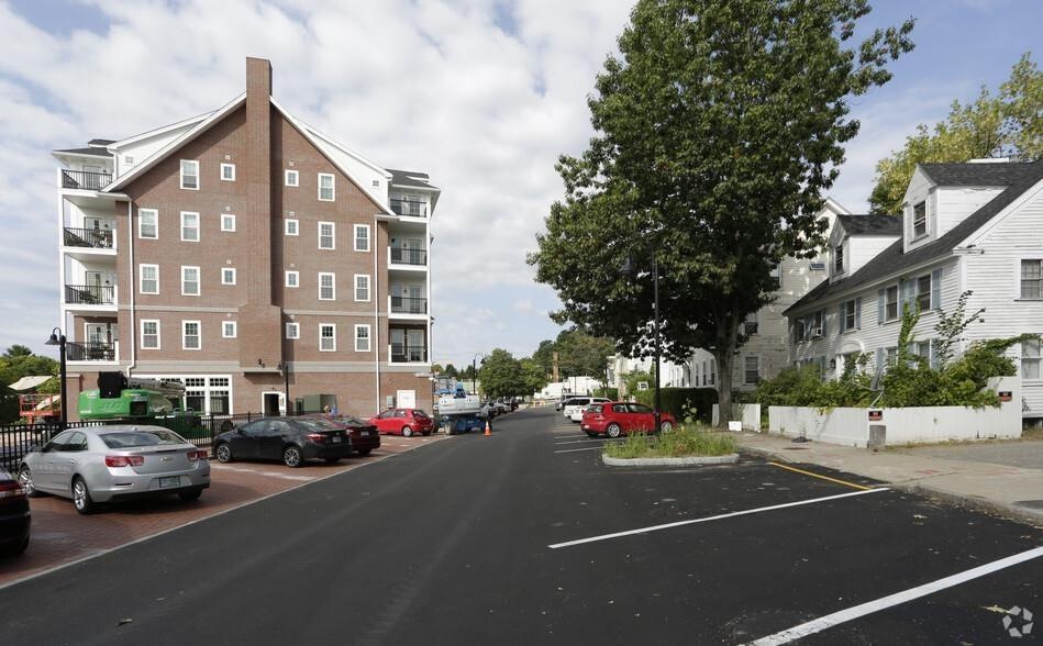 100 First St unit 305, Dover, NH 03820 - photo 1