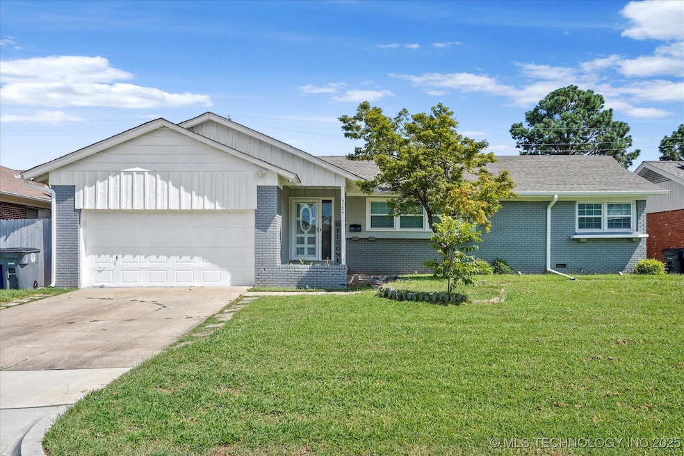 6709 E 26th Ct, Tulsa, OK 74129 - photo 1
