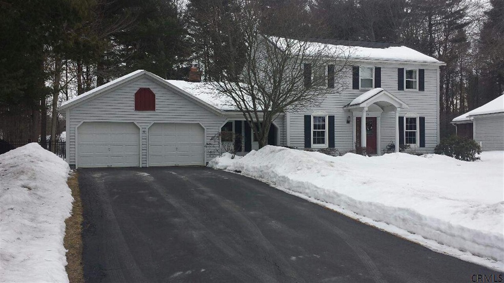 121 Wineberry Ln, Ballston Spa, NY 12020 - photo 1