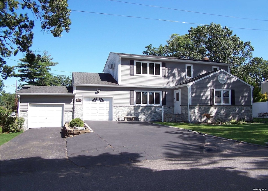 Sold $695,000