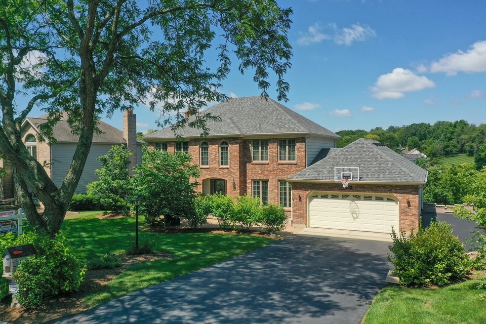 1350 Braewood Dr, Algonquin, IL 60102 - photo 1