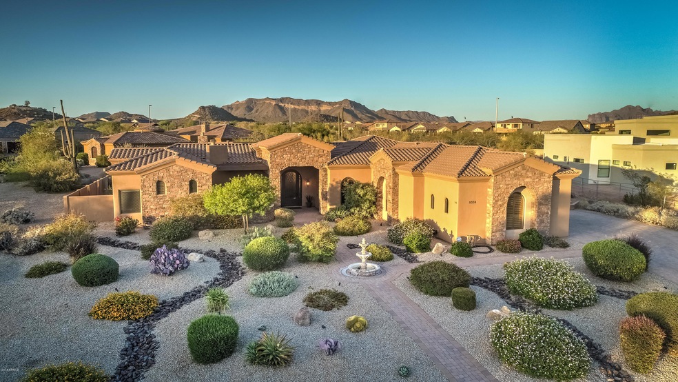 8324 E Knoll Cir-105