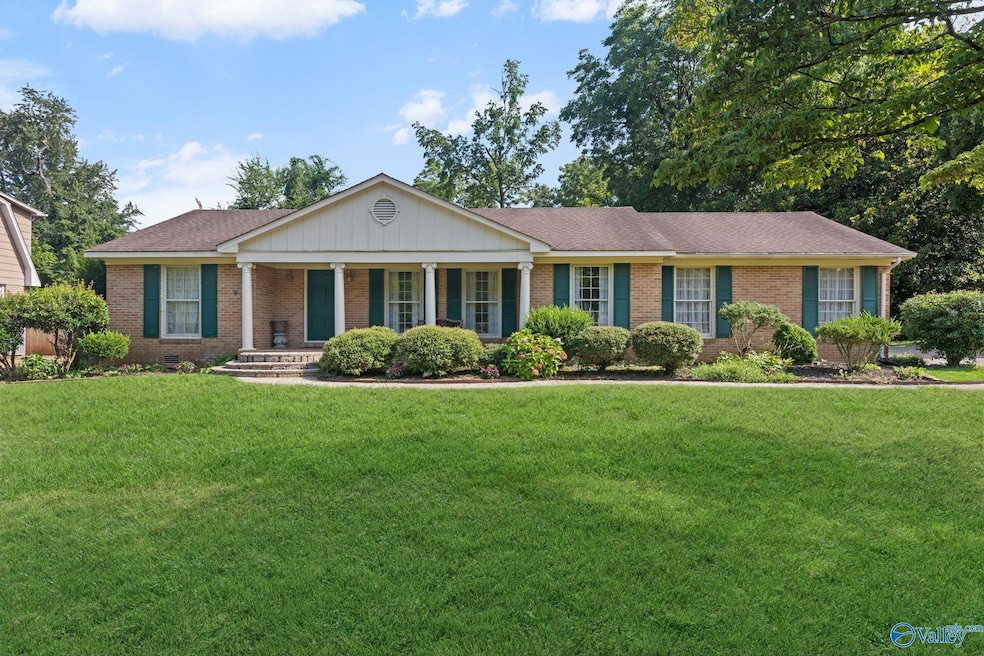 For Sale $319,900 • Co-Listing Agent