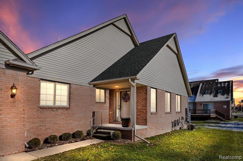 1-web-or-mls-52210 Gabriella Lane, Macomb Twp MI 4