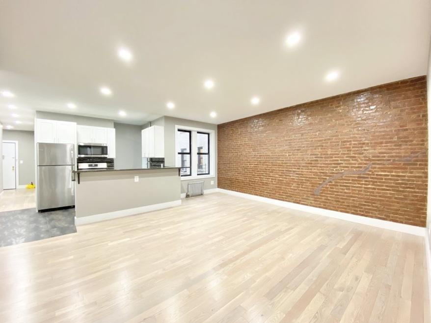 unlisted-address, New York, NY 10040 - photo 1