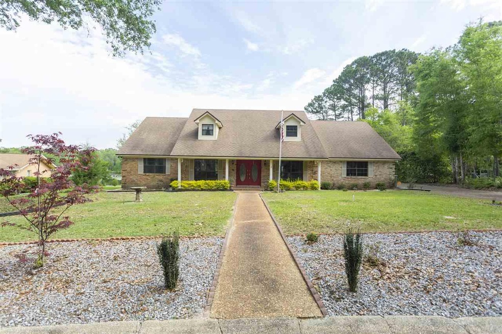 3132 Rushing Creek Rd, Pensacola, FL 32526 - photo 1