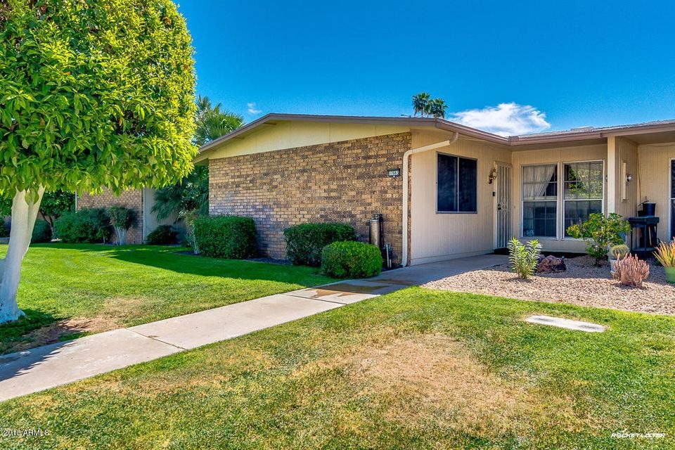 17663 N Del Webb Blvd, Sun City, AZ 85373 - photo 1