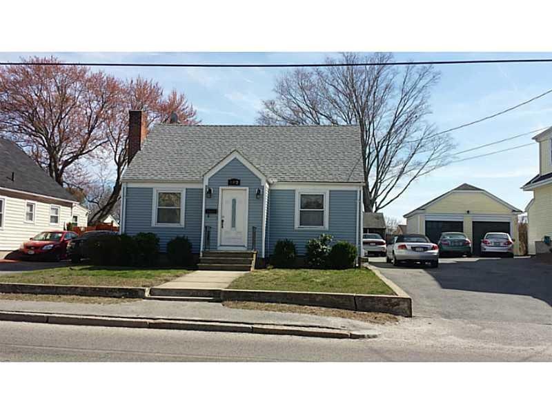 102 Randall St, Cranston, RI 02920 - photo 1