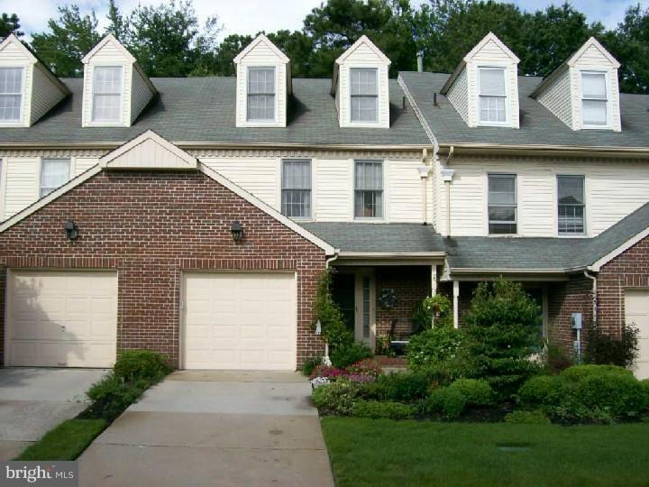 304 Berkshire Way unit 11, Marlton, NJ 08053 - photo 1