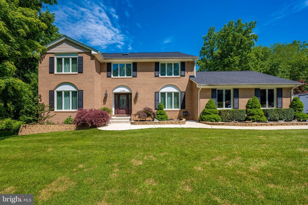 Sold $890,000 • Co-Listing Agent