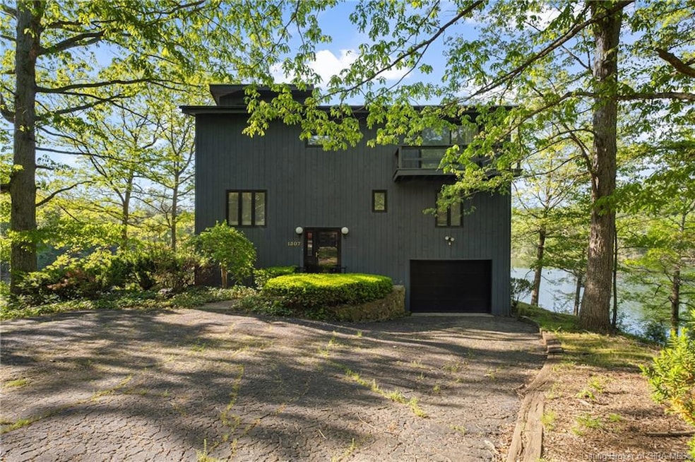 1307 Westview Dr, Borden, IN 47106 - photo 1