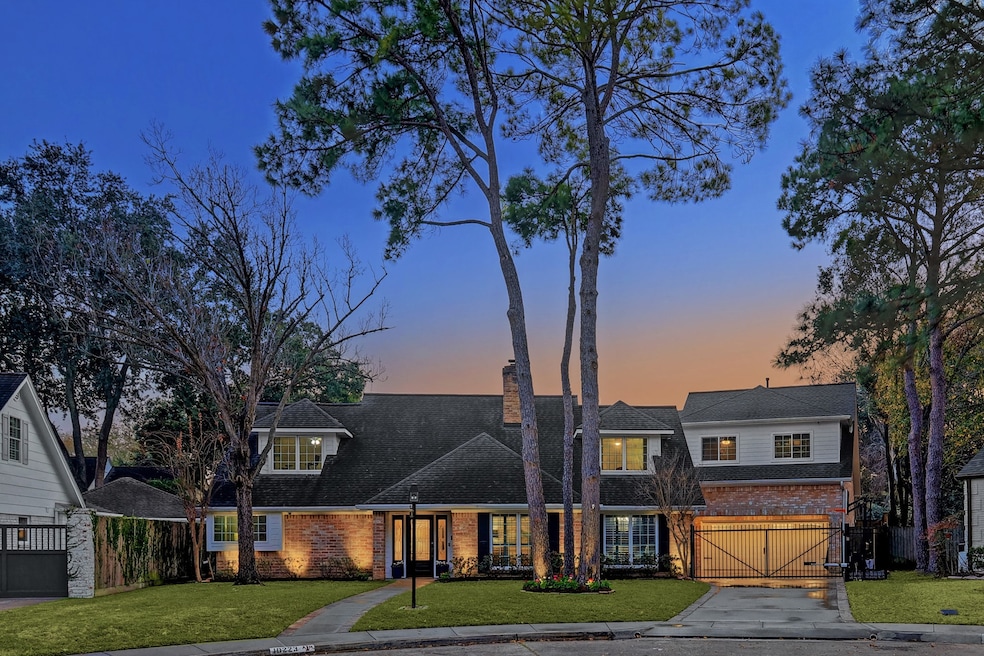 10223 Del Monte Dr, Houston, TX 77042 - photo 1