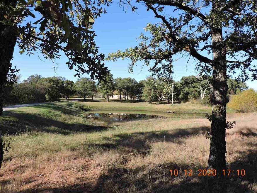 21536 W Gore Blvd, Indiahoma, OK 73552 - photo 1