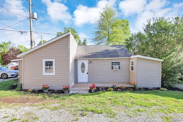 114 6th St, Lancaster, OH 43130 - photo 1