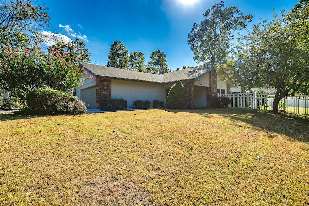 46 Mayfair Dr, Bella Vista, AR 72715 - photo 1