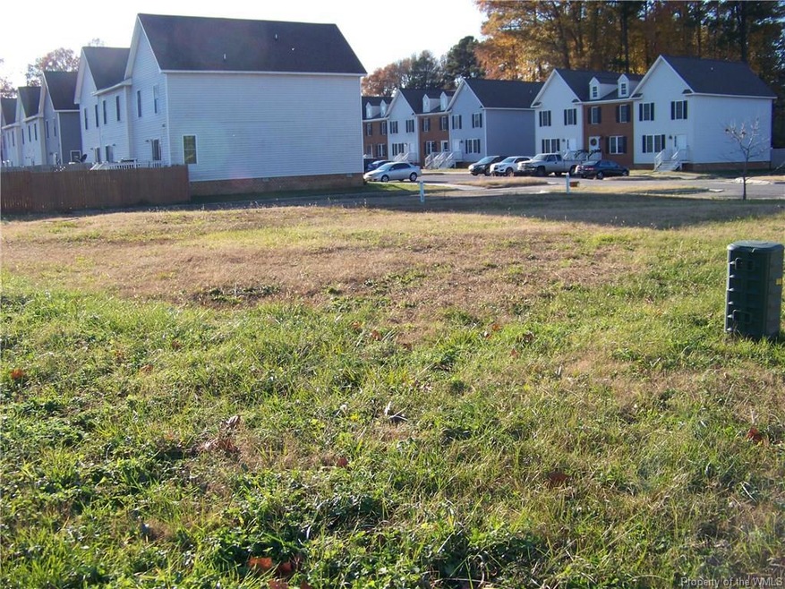 3179 King William Ave, West Point, VA 23181 - photo 1