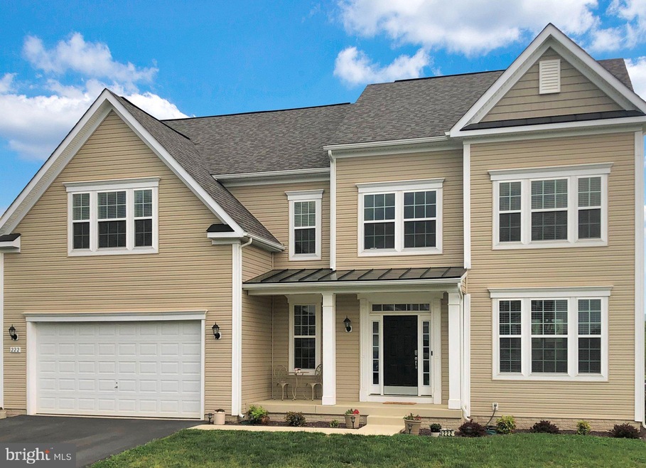 222 Fitzgerald St, Gerrardstown, WV 25420 - photo 1