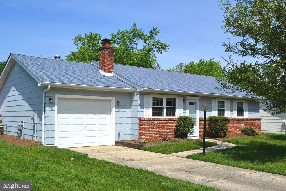 1709 Briarwood Dr, Blackwood, NJ 08012 - photo 1