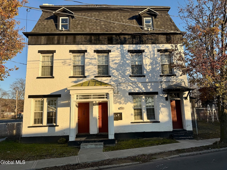 For Rent $1,250/month • Co-Listing Agent