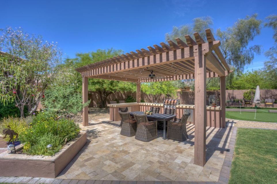 Ramada w:Outdoor Kitchen
