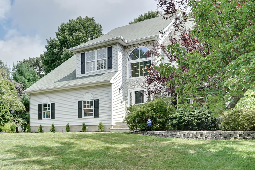 29 Cedar St, Eatontown, NJ 07724 - photo 1