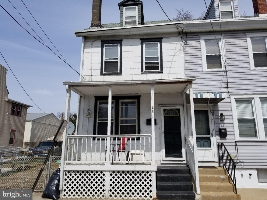 231 Essex St, Gloucester City, NJ 08030 - photo 1