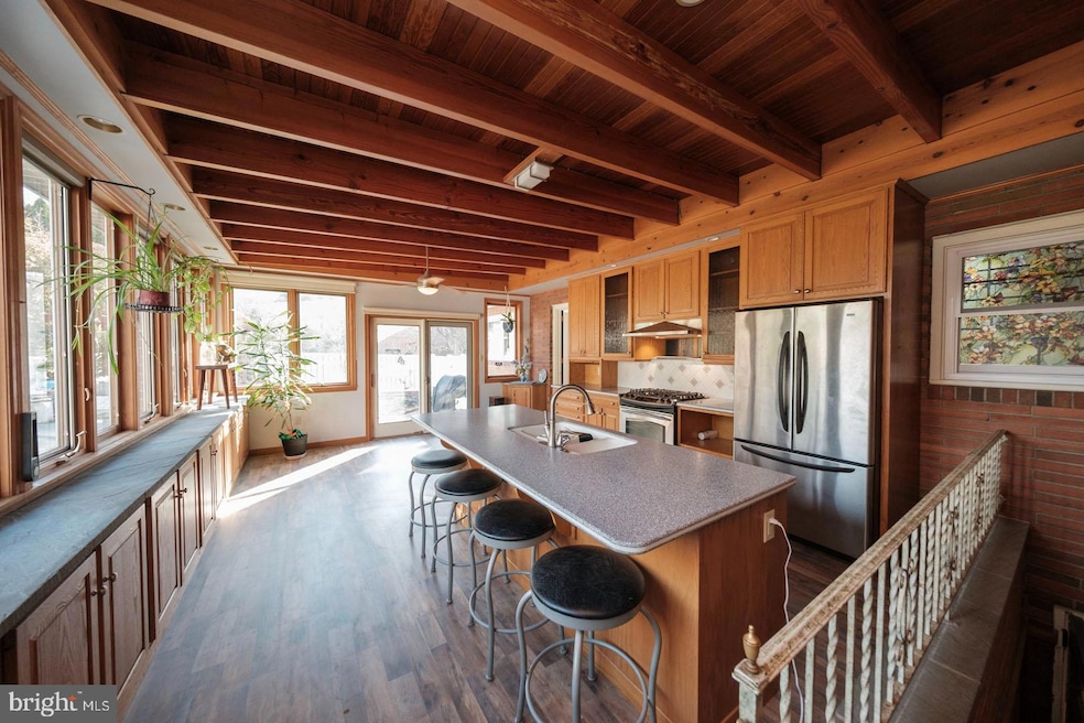 321 Hain Ave, Reading, PA 19605 - photo 1