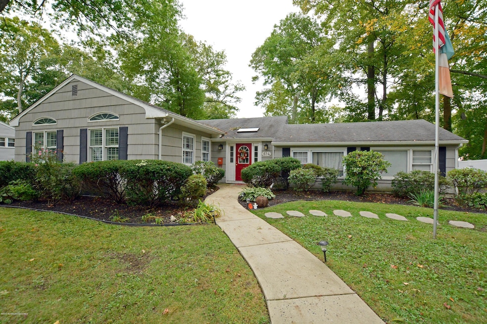 614 Blanchard Pkwy, Allenhurst, NJ 07711 - photo 1