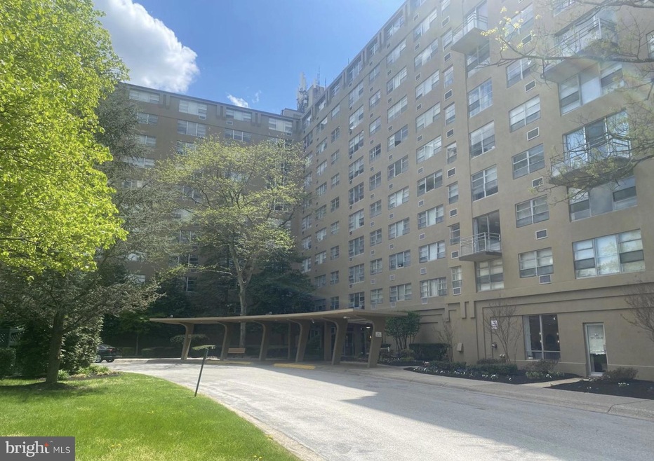 Radnor House unit 613, Bryn Mawr, PA 19010 - photo 1