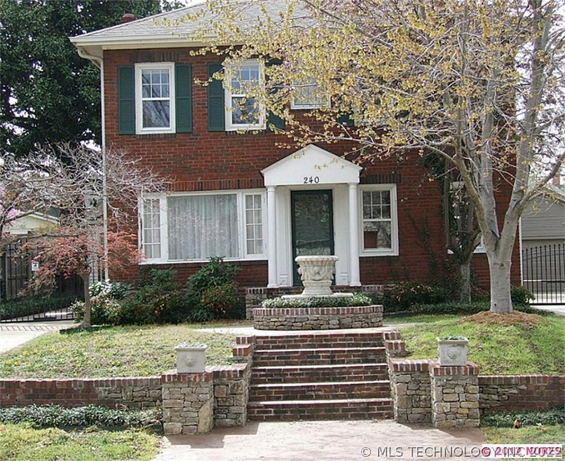 Lovely 2 story brick traditional in sought after S